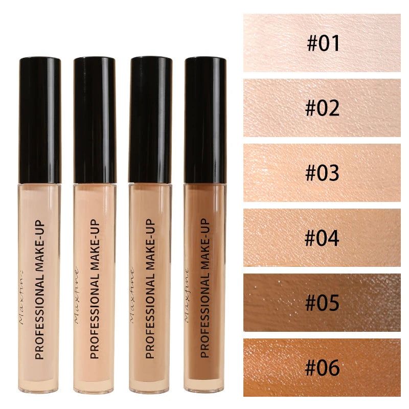 Logra un rostro impecable con nuestro corrector líquido profesional, diseñado para ofrecer alta cobertura desde la primera aplicación sin dejar sensación pesada.