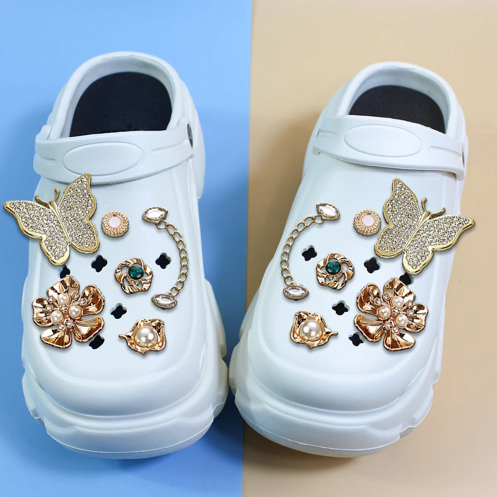 Women's Rhinestone Butterfly Flowers Jelly Shoes Summer Outdoor Activities Thick Sole Non-Slip Increased Toe Cap Sandals